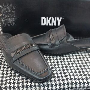 DKNY Elin Flat Mule NIB